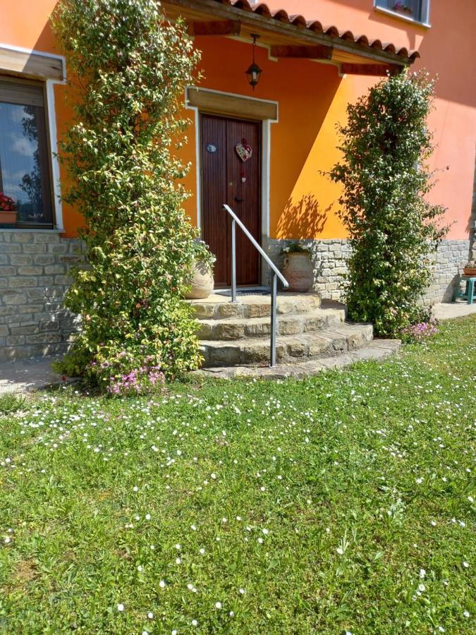 Ca D' Fefi Bed & Breakfast Gorzegno Luaran gambar